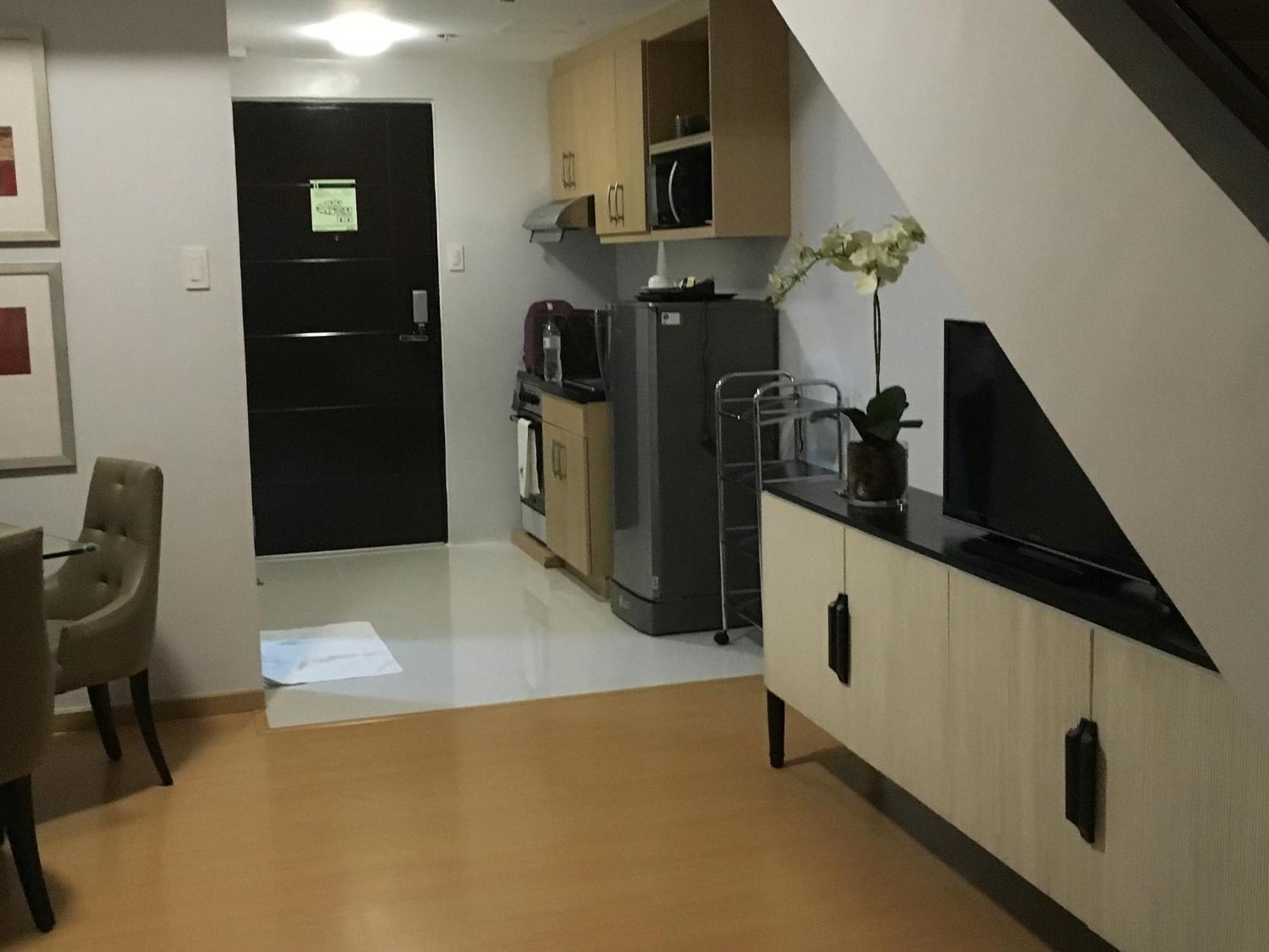 Avant Serviced Suites - Personal Concierge Manila Rum bild
