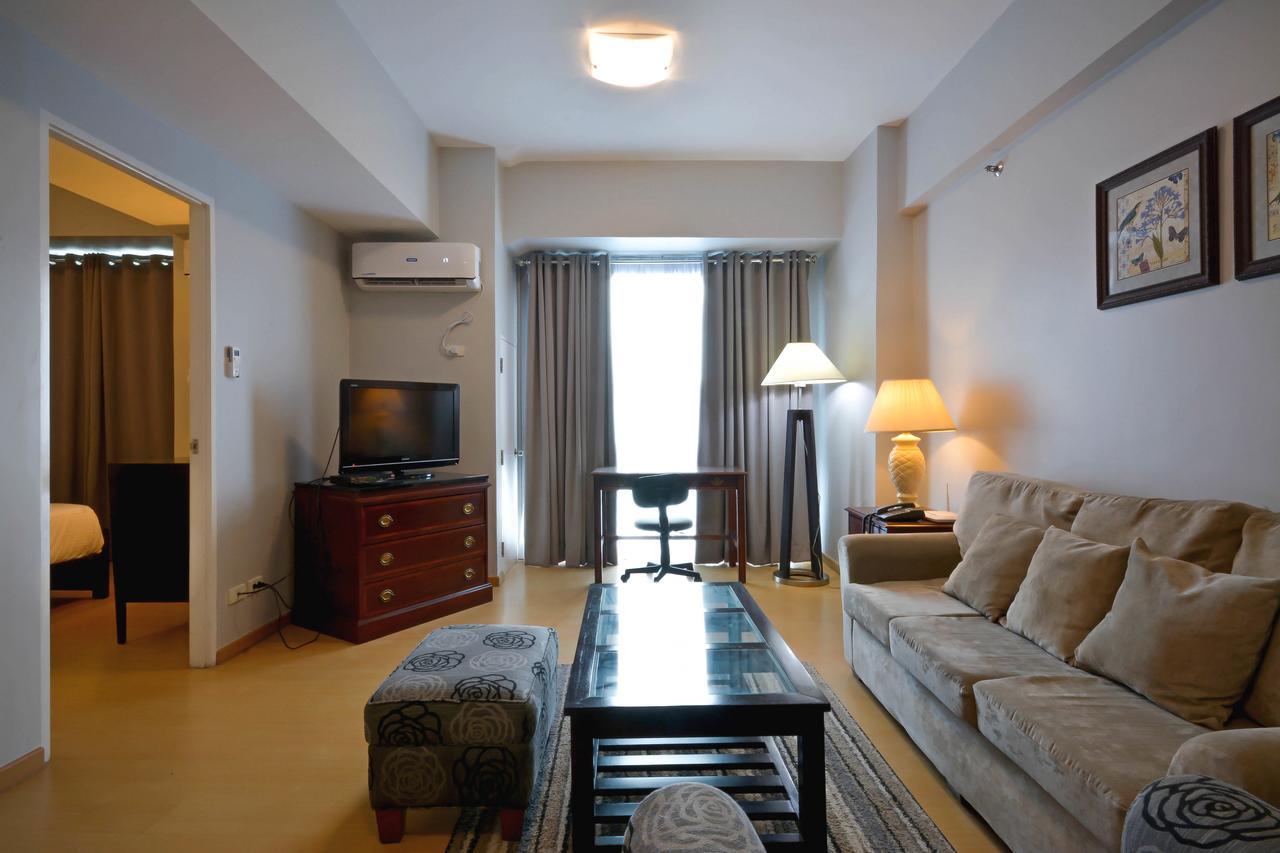 Avant Serviced Suites - Personal Concierge Manila Exteriör bild