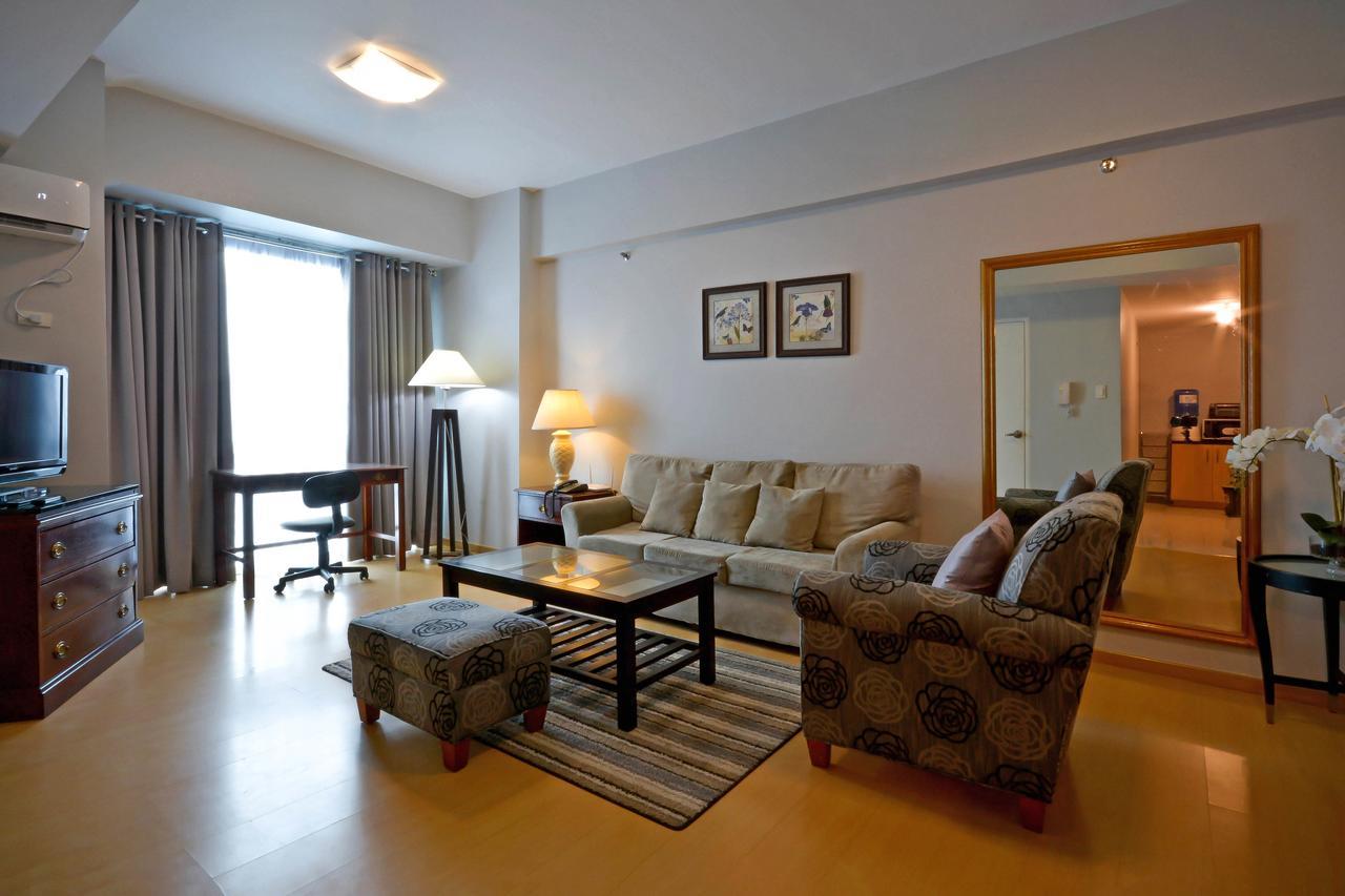 Avant Serviced Suites - Personal Concierge Manila Exteriör bild