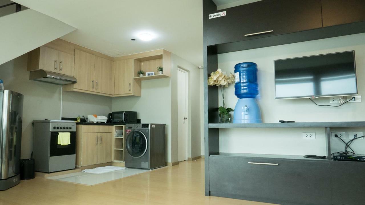 Avant Serviced Suites - Personal Concierge Manila Exteriör bild